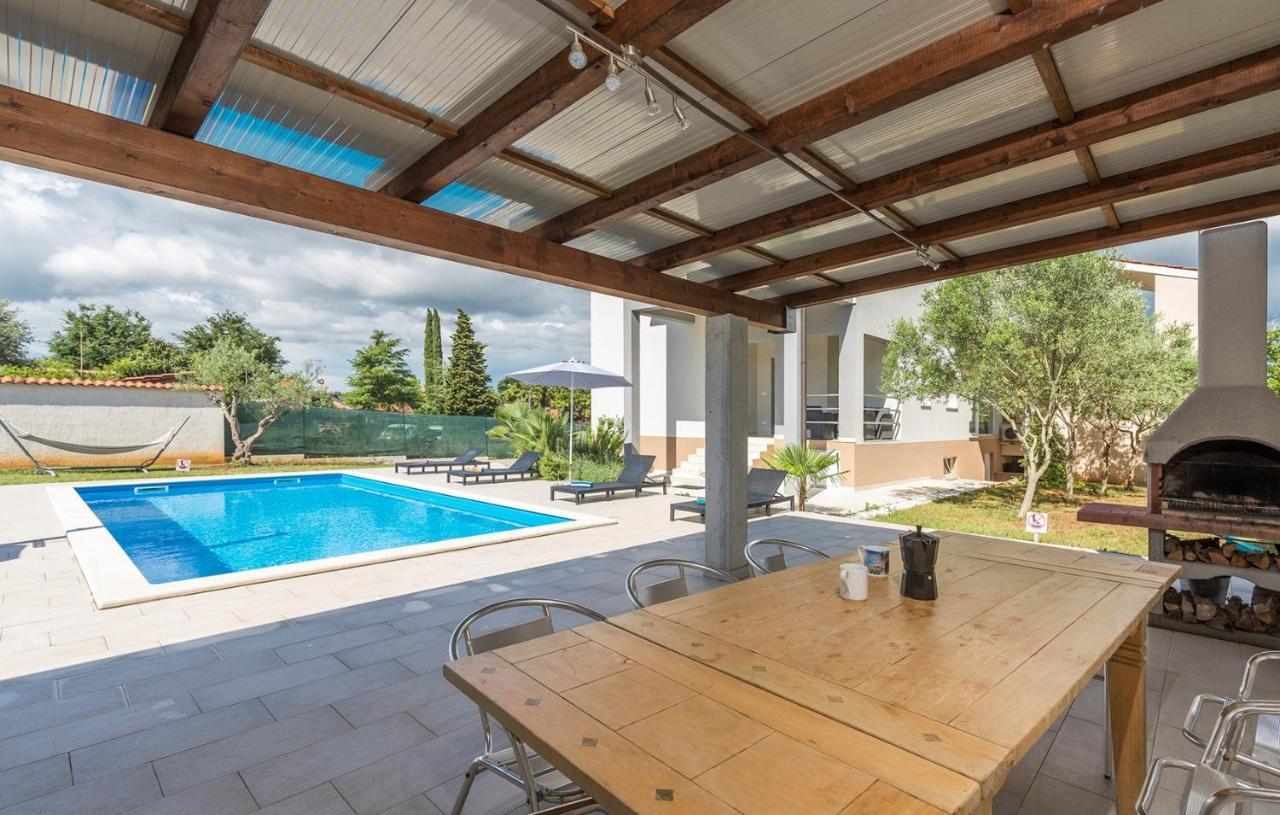 Apart Residence Leko بوريتش المظهر الخارجي الصورة
